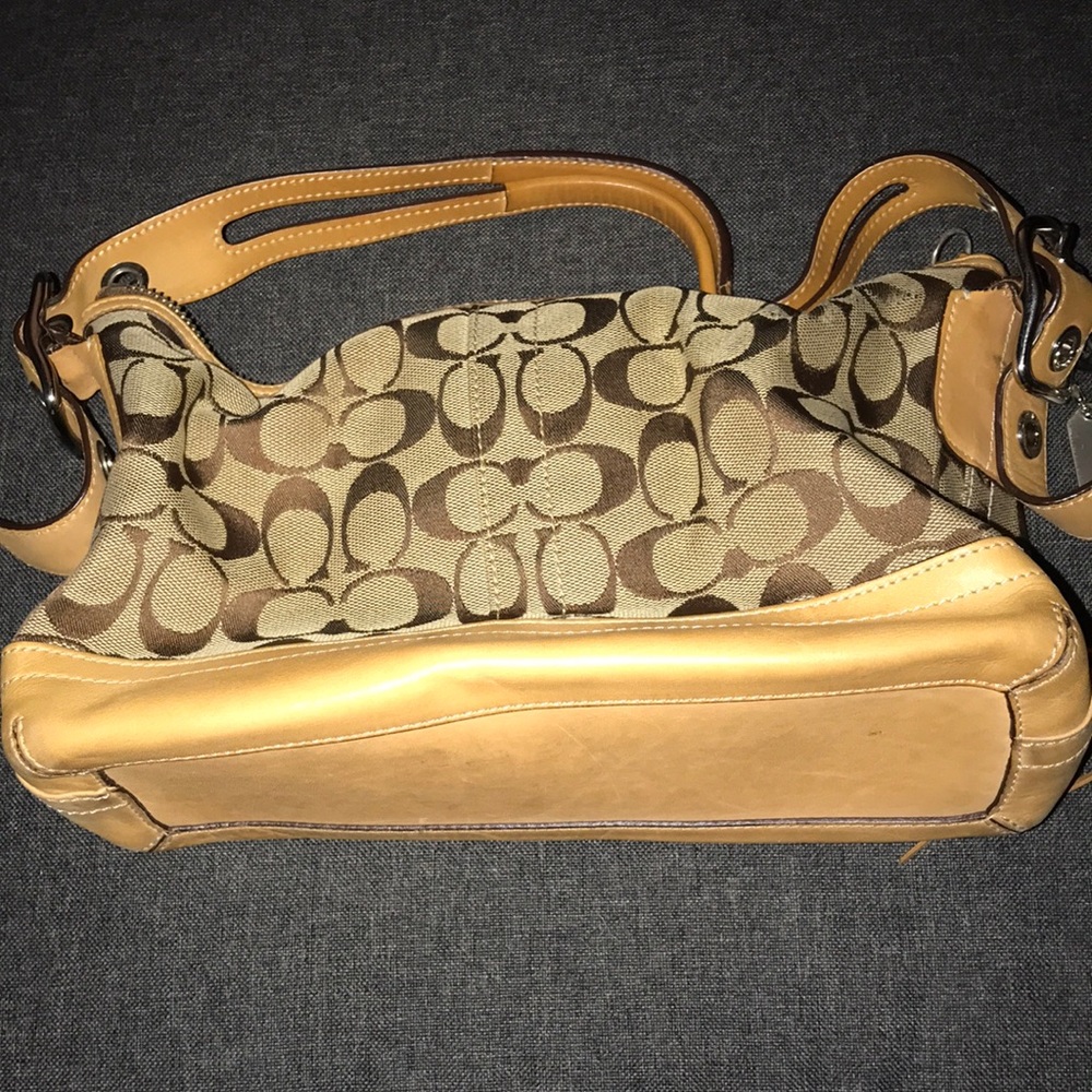 Coach Signature C Small Hand Bag FINAL Price